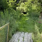 Arduinna's Nest Nocleg ze śniadaniem Neufchâteau
